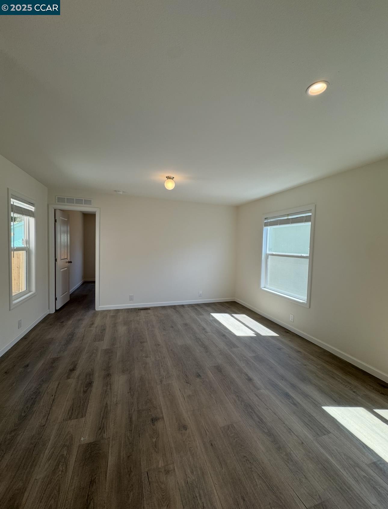 414 N School St, Lodi, California 95240, 3 Bedrooms Bedrooms, 6 Rooms Rooms,2 BathroomsBathrooms,Residential Lease,For Rent,414 N School St,41102126