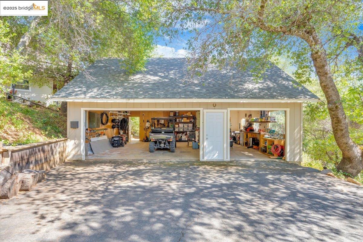 Detail Gallery Image 32 of 37 For 18475 E Hershey Rd, Tuolumne,  CA 95379 - 3 Beds | 2 Baths