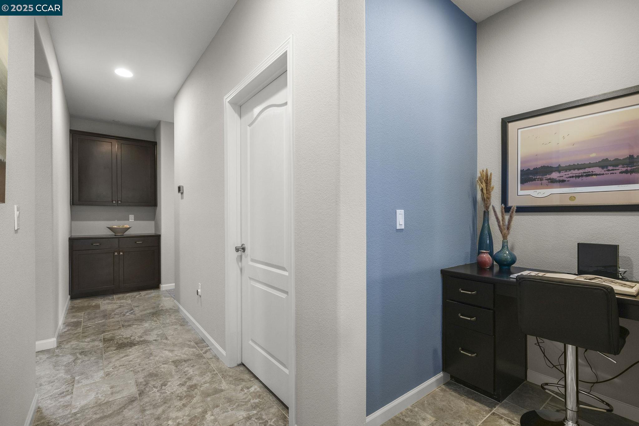 Detail Gallery Image 14 of 38 For 190 Pasilla Ct, Morgan Hill,  CA 95037 - 3 Beds | 2/1 Baths