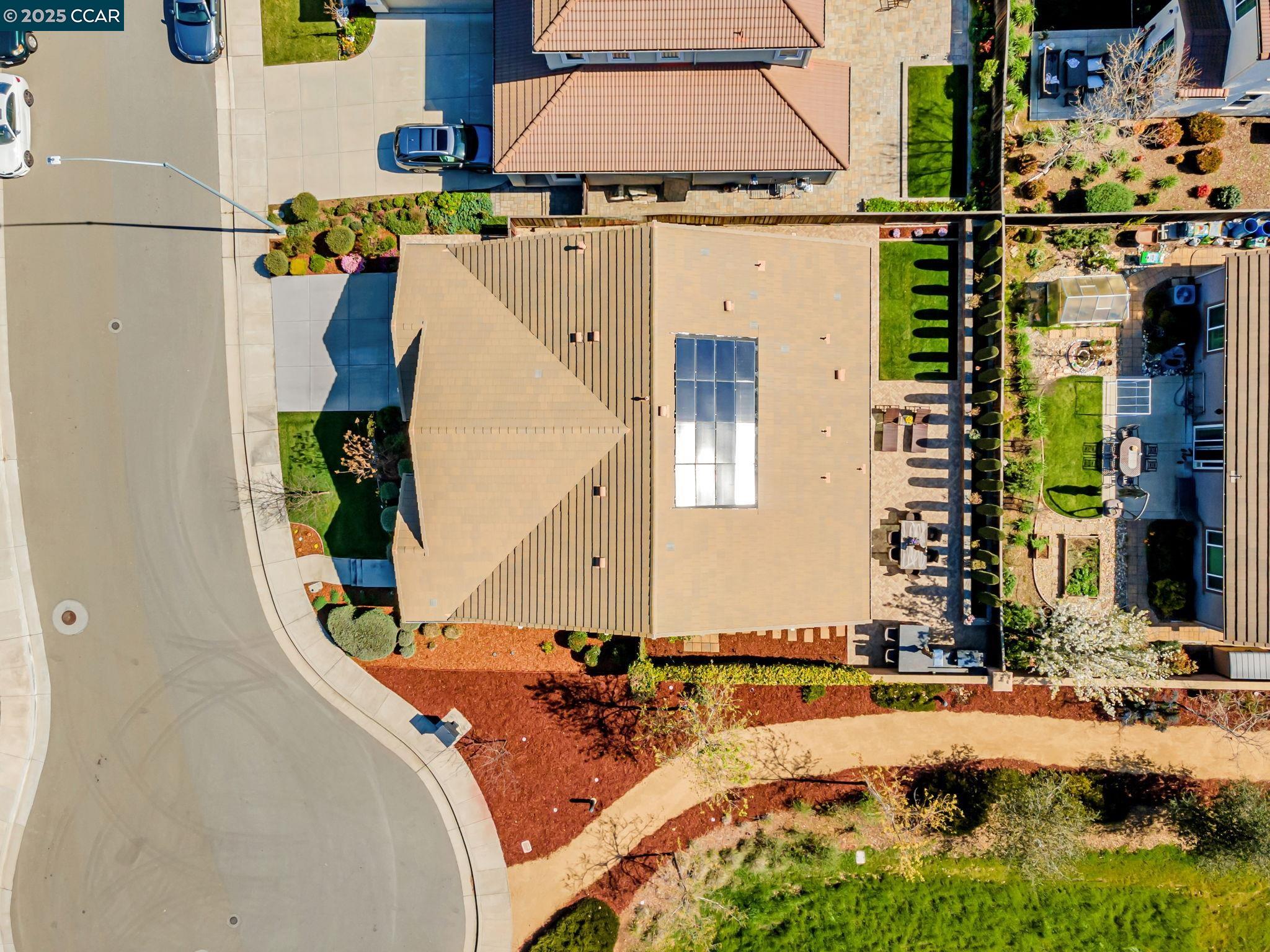 Detail Gallery Image 33 of 38 For 190 Pasilla Ct, Morgan Hill,  CA 95037 - 3 Beds | 2/1 Baths