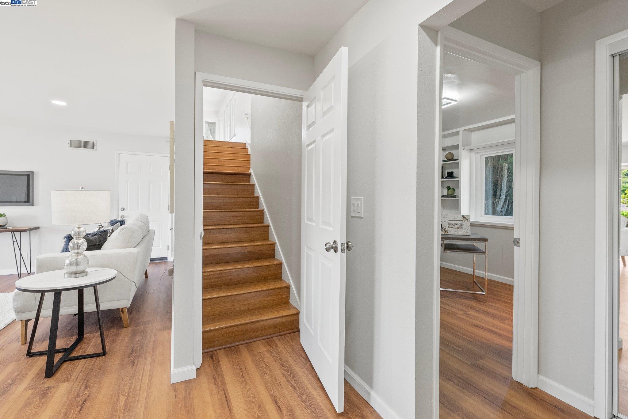 Detail Gallery Image 29 of 60 For 27896 Adobe Ct, Hayward,  CA 94542 - 5 Beds | 3 Baths