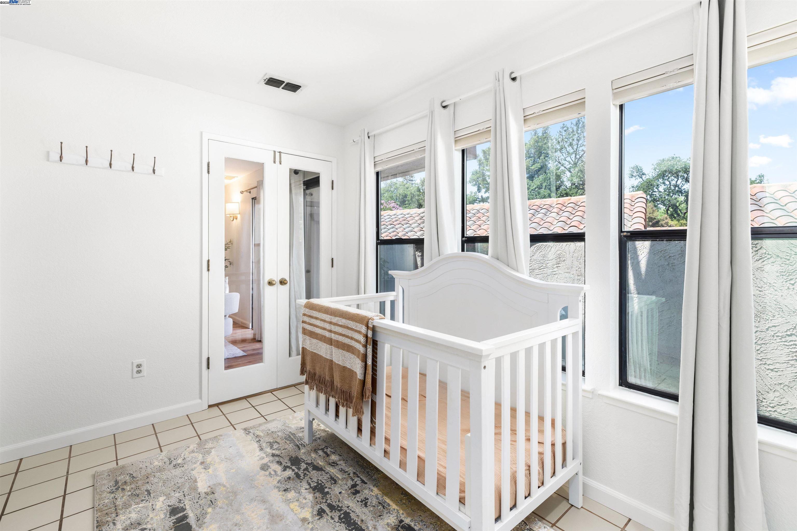 Photo #7: 41102143 Listing: Photo #7