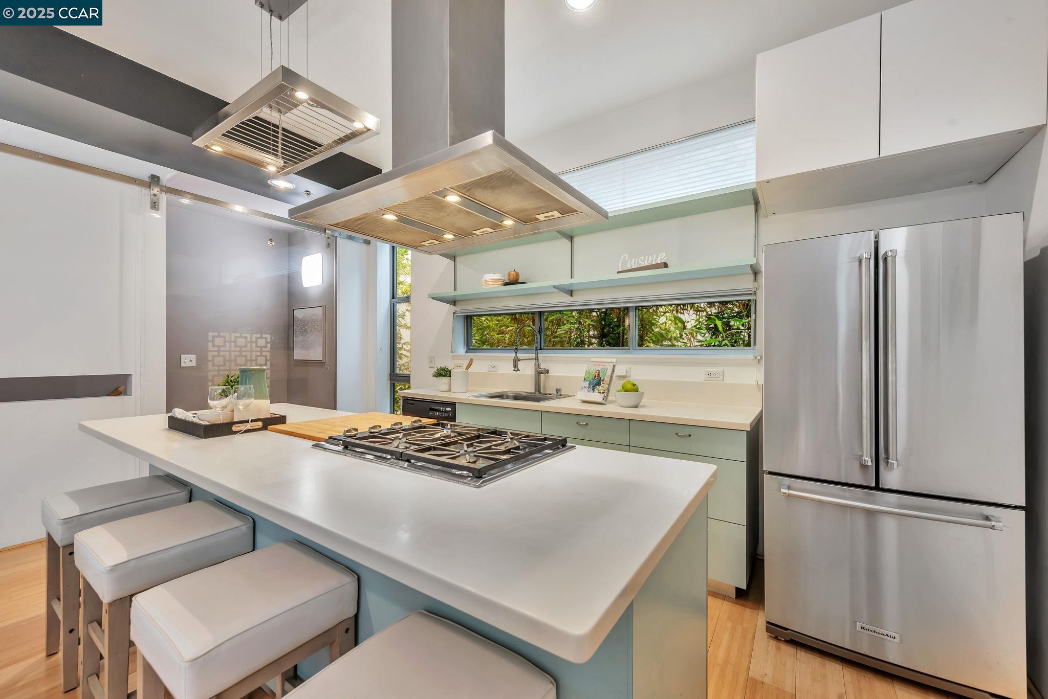 PACIFIC CANNERY LOFTS Condos for Sale