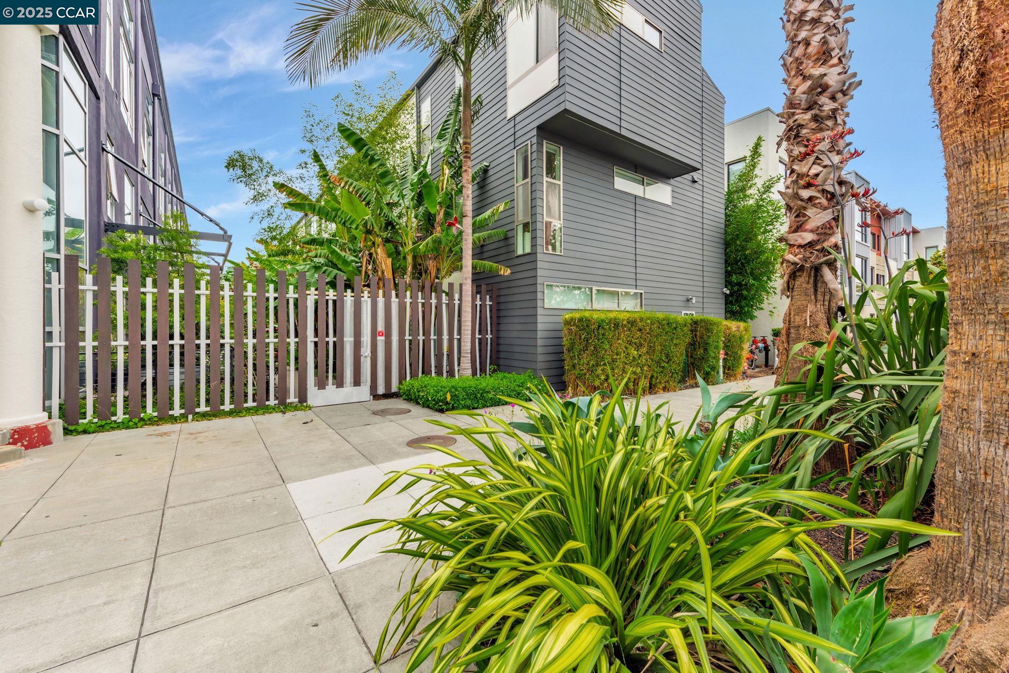 Photo #4: 41102152 Listing 