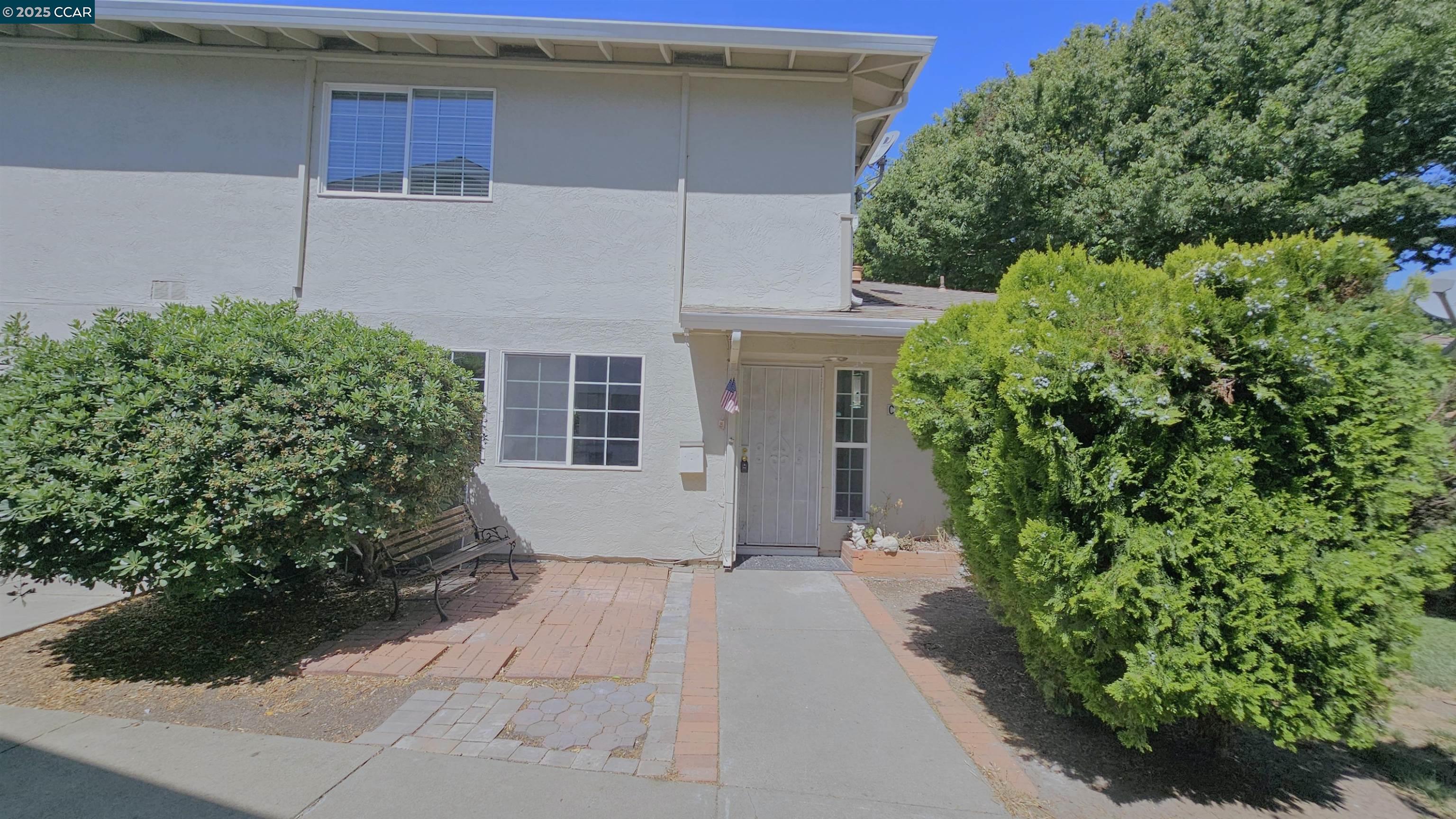 1446 Del Rio Cir # C, Concord, California 94518, 2 Bedrooms Bedrooms, 6 Rooms Rooms,1 BathroomBathrooms,Residential Lease,For Rent,1446 Del Rio Cir # C,41102158