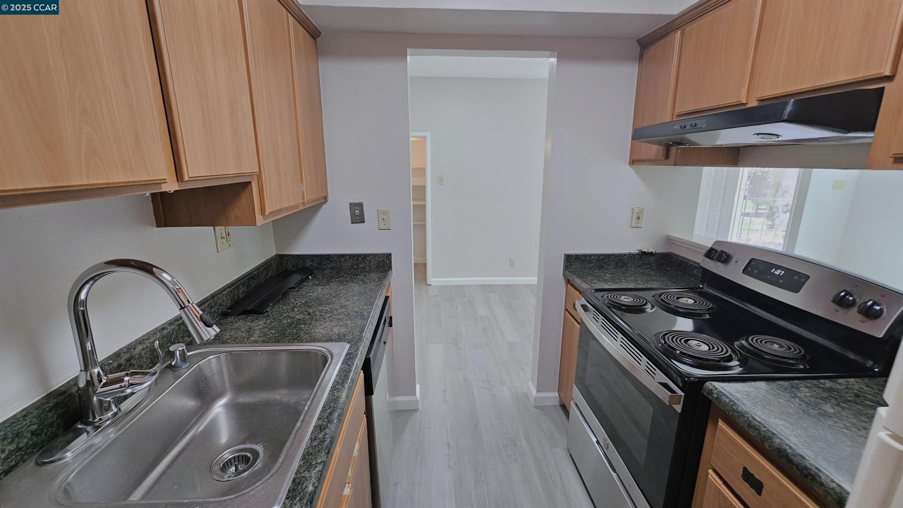 1446 Del Rio Cir # C, Concord, California 94518, 2 Bedrooms Bedrooms, 6 Rooms Rooms,1 BathroomBathrooms,Residential Lease,For Rent,1446 Del Rio Cir # C,41102158