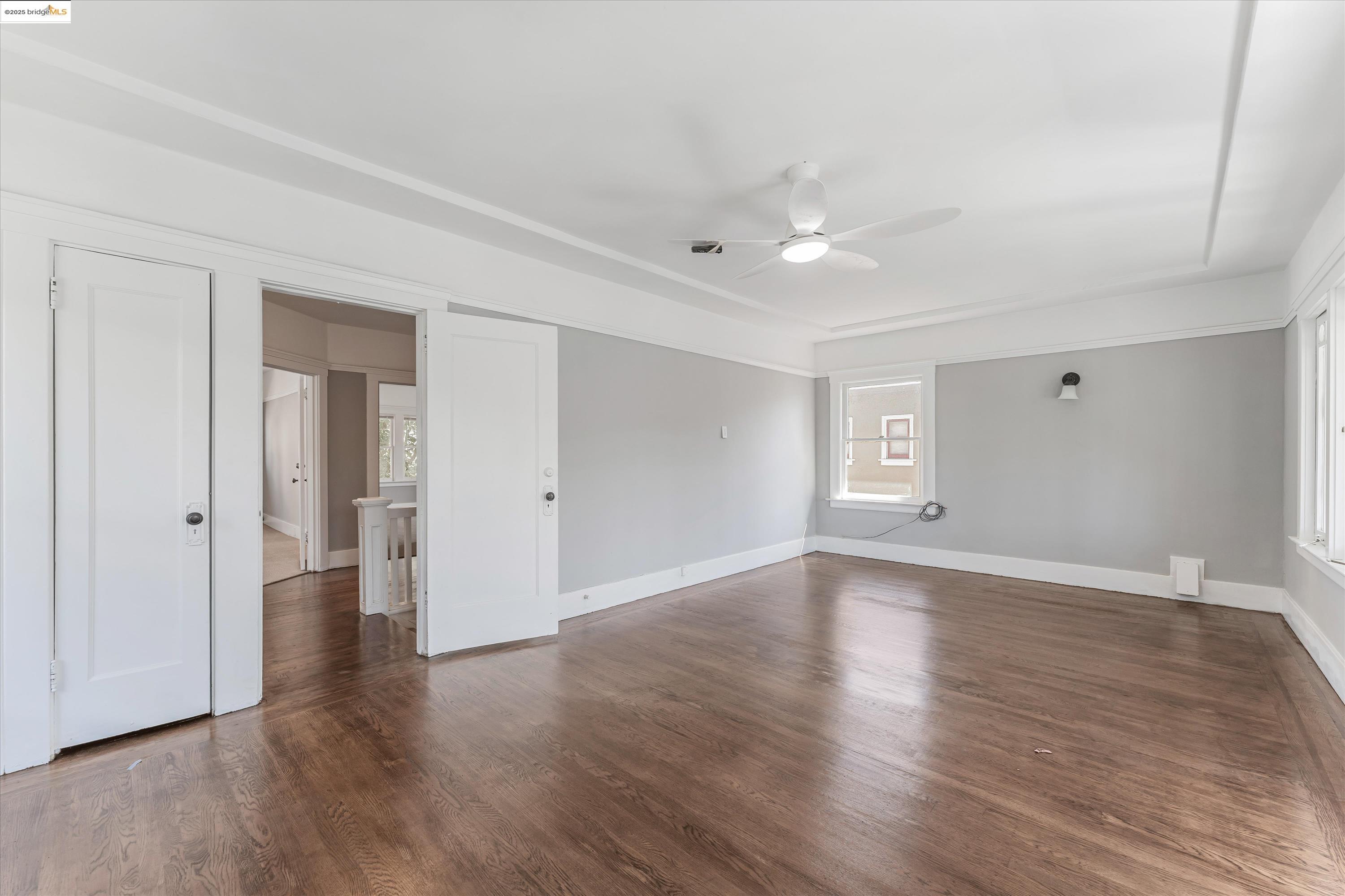 Detail Gallery Image 27 of 47 For 3531 Lakeshore Ave, Oakland,  CA 94610 - 4 Beds | 1/1 Baths