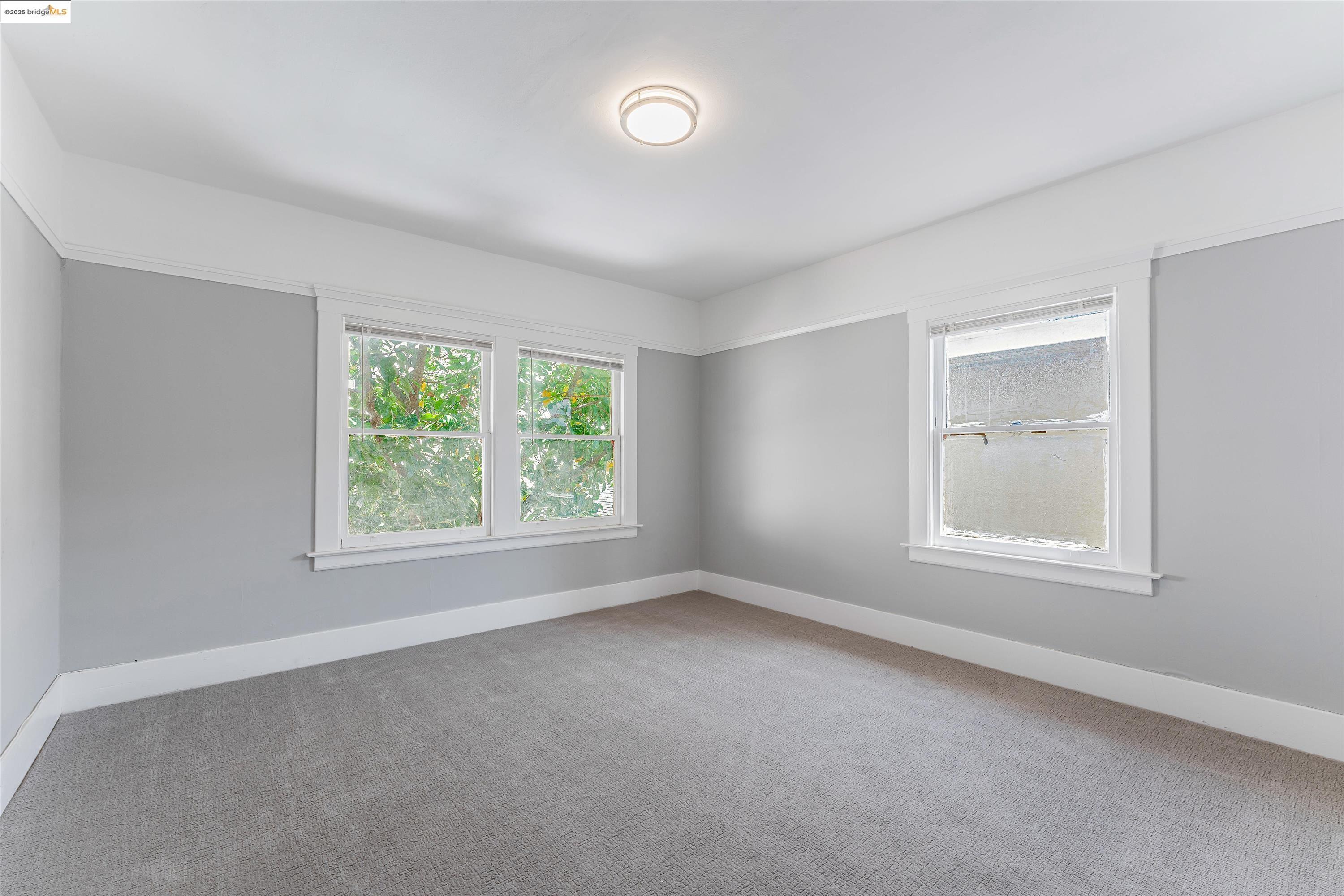 Detail Gallery Image 32 of 47 For 3531 Lakeshore Ave, Oakland,  CA 94610 - 4 Beds | 1/1 Baths