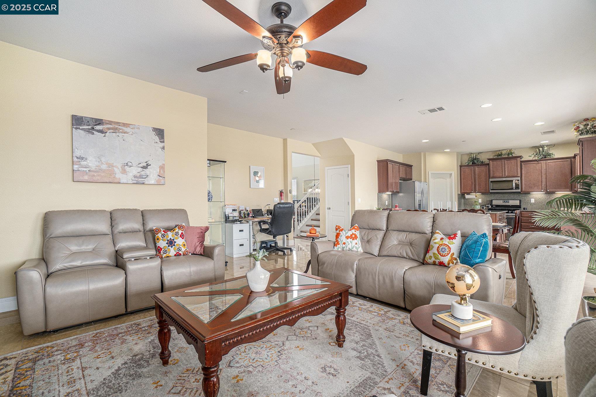 1124 Europena Drive, Brentwood, California 94513, 5 Bedrooms Bedrooms, 11 Rooms Rooms,3 BathroomsBathrooms,Residential Lease,For Rent,1124 Europena Drive,41102161