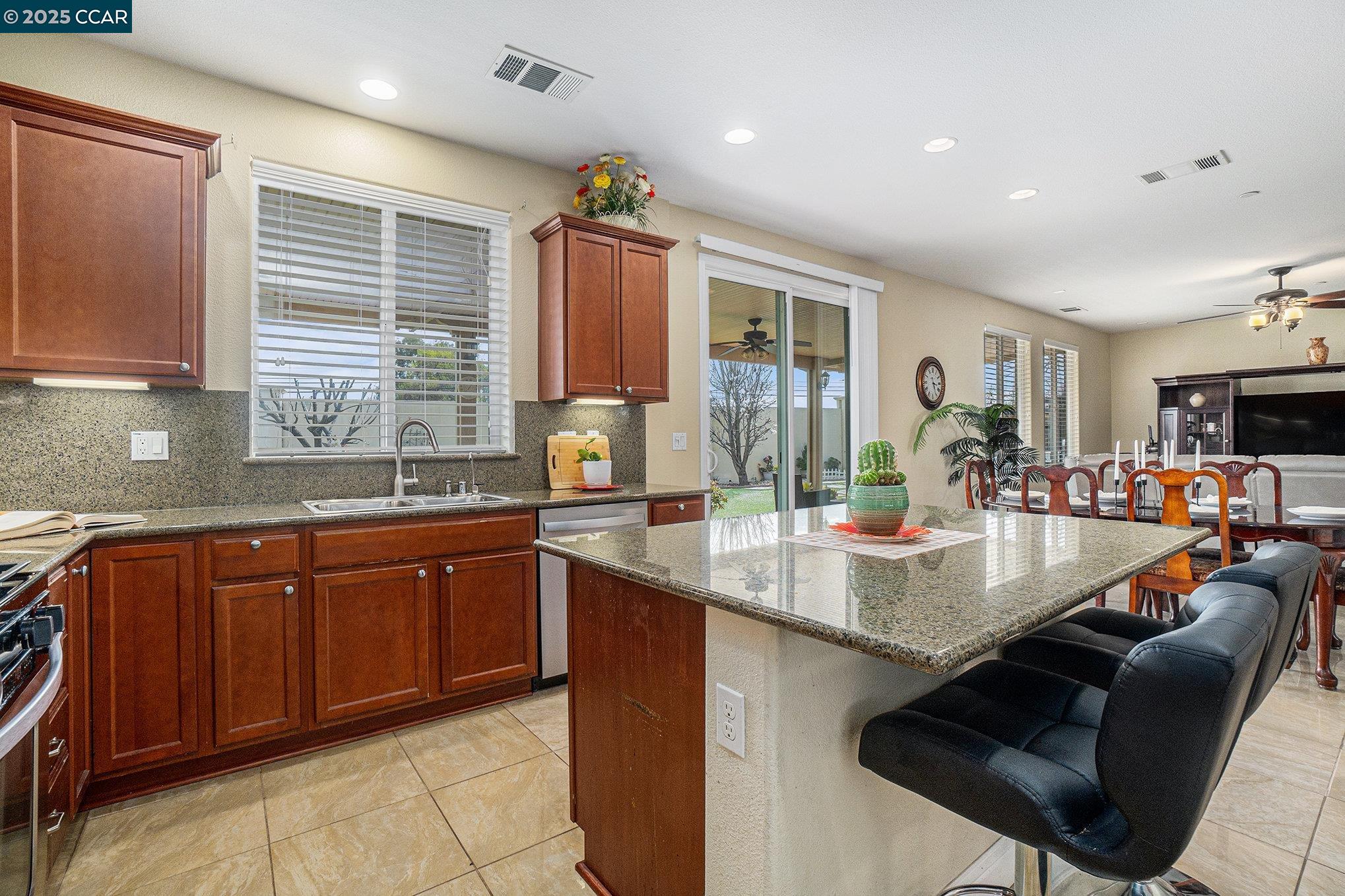 1124 Europena Drive, Brentwood, California 94513, 5 Bedrooms Bedrooms, 11 Rooms Rooms,3 BathroomsBathrooms,Residential Lease,For Rent,1124 Europena Drive,41102161
