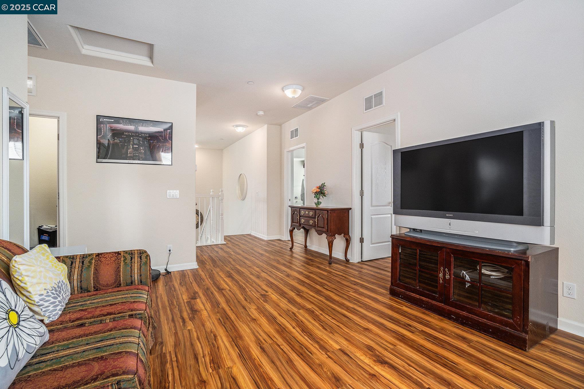 1124 Europena Drive, Brentwood, California 94513, 5 Bedrooms Bedrooms, 11 Rooms Rooms,3 BathroomsBathrooms,Residential Lease,For Rent,1124 Europena Drive,41102161