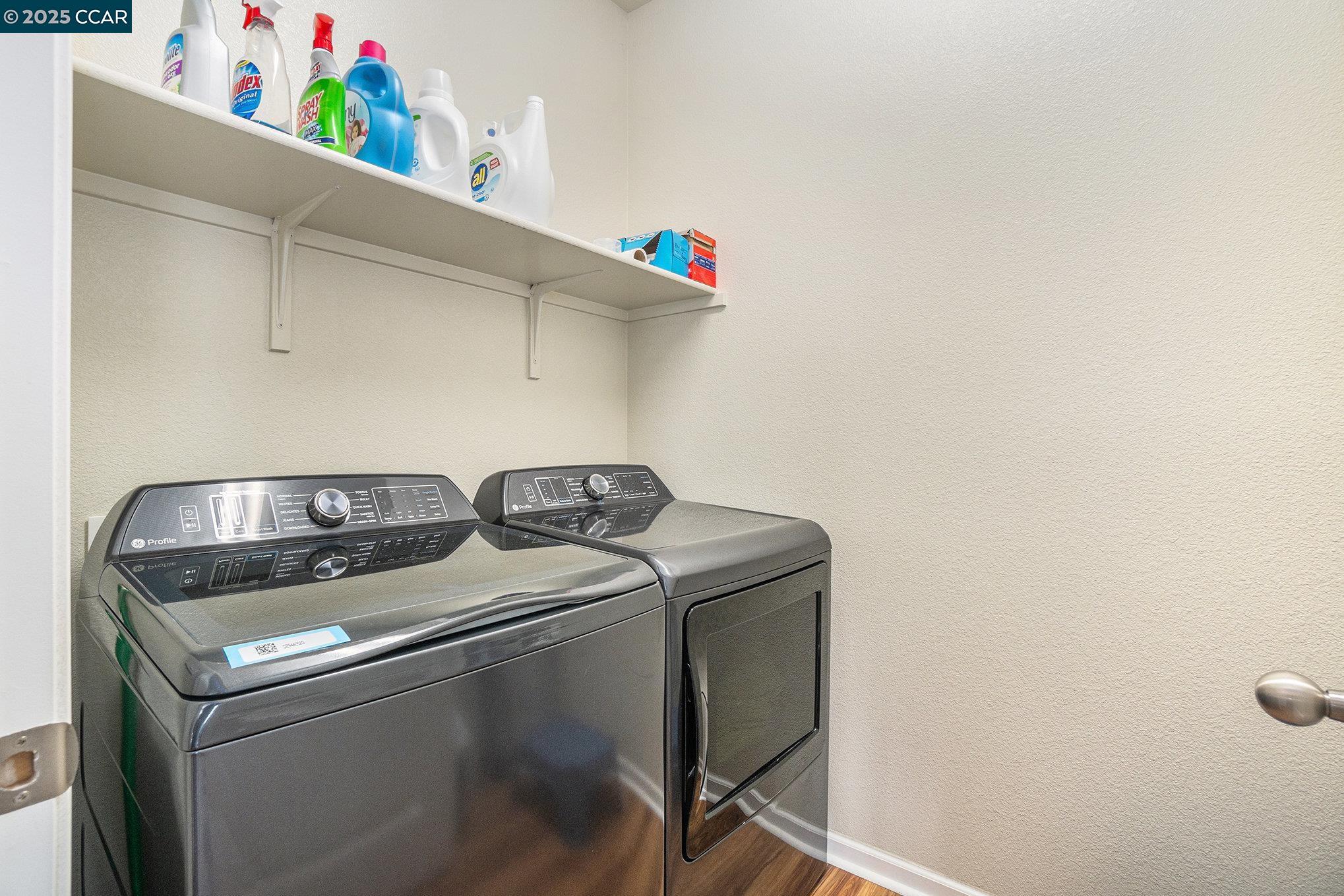 1124 Europena Drive, Brentwood, California 94513, 5 Bedrooms Bedrooms, 11 Rooms Rooms,3 BathroomsBathrooms,Residential Lease,For Rent,1124 Europena Drive,41102161