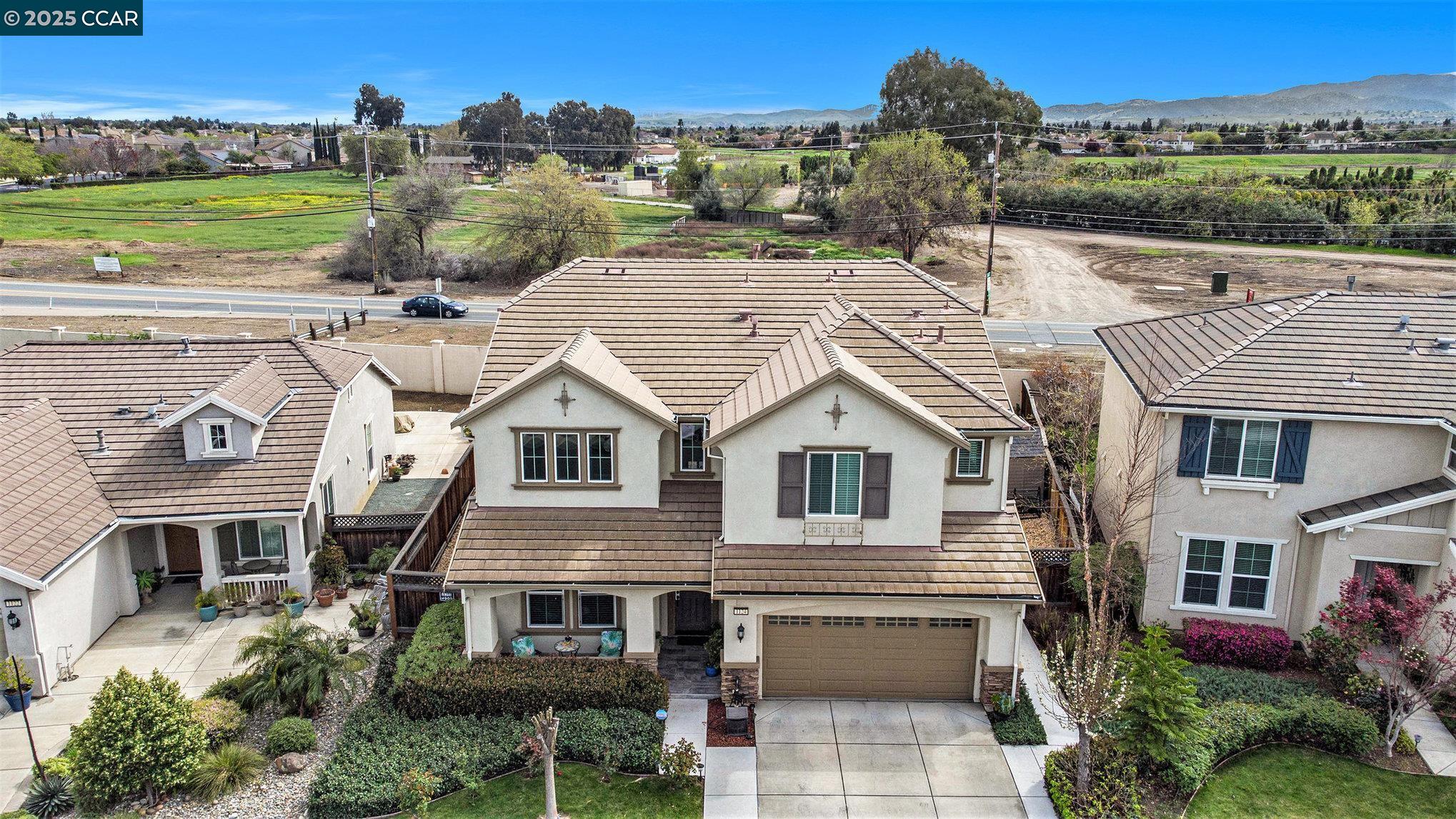 1124 Europena Drive, Brentwood, California 94513, 5 Bedrooms Bedrooms, 11 Rooms Rooms,3 BathroomsBathrooms,Residential Lease,For Rent,1124 Europena Drive,41102161