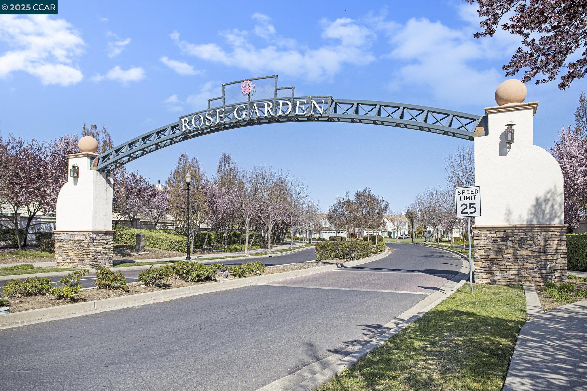 1124 Europena Drive, Brentwood, California 94513, 5 Bedrooms Bedrooms, 11 Rooms Rooms,3 BathroomsBathrooms,Residential Lease,For Rent,1124 Europena Drive,41102161