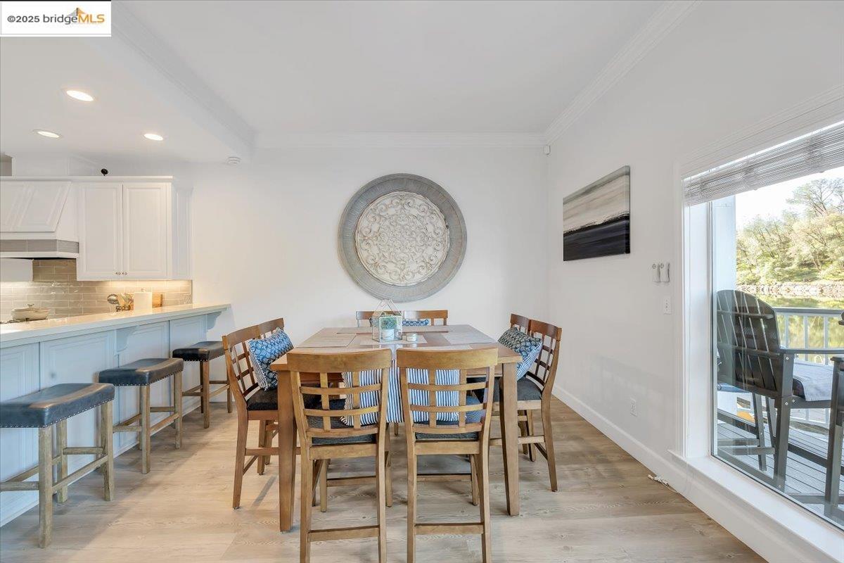 Detail Gallery Image 15 of 60 For 1031 Shoreline Dr. #8,  Copperopolis,  CA 95228 - 3 Beds | 2 Baths