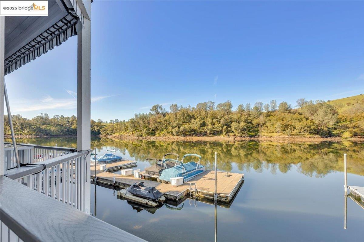 Detail Gallery Image 3 of 60 For 1031 Shoreline Dr. #8,  Copperopolis,  CA 95228 - 3 Beds | 2 Baths