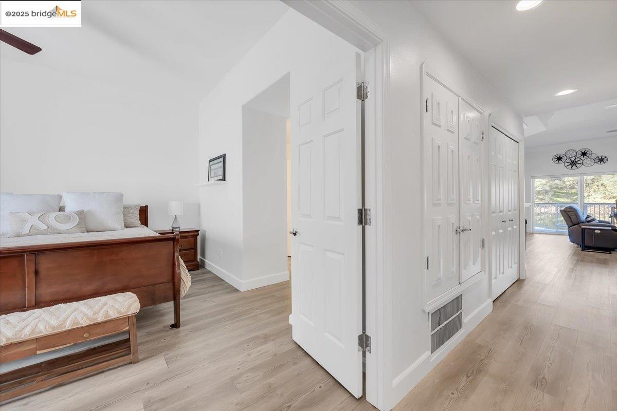 Detail Gallery Image 31 of 60 For 1031 Shoreline Dr. #8,  Copperopolis,  CA 95228 - 3 Beds | 2 Baths