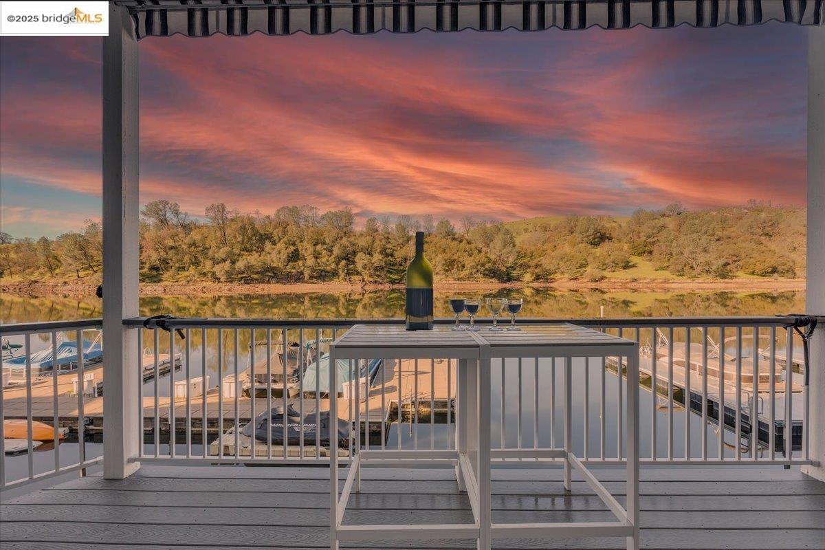 Detail Gallery Image 35 of 60 For 1031 Shoreline Dr. #8,  Copperopolis,  CA 95228 - 3 Beds | 2 Baths