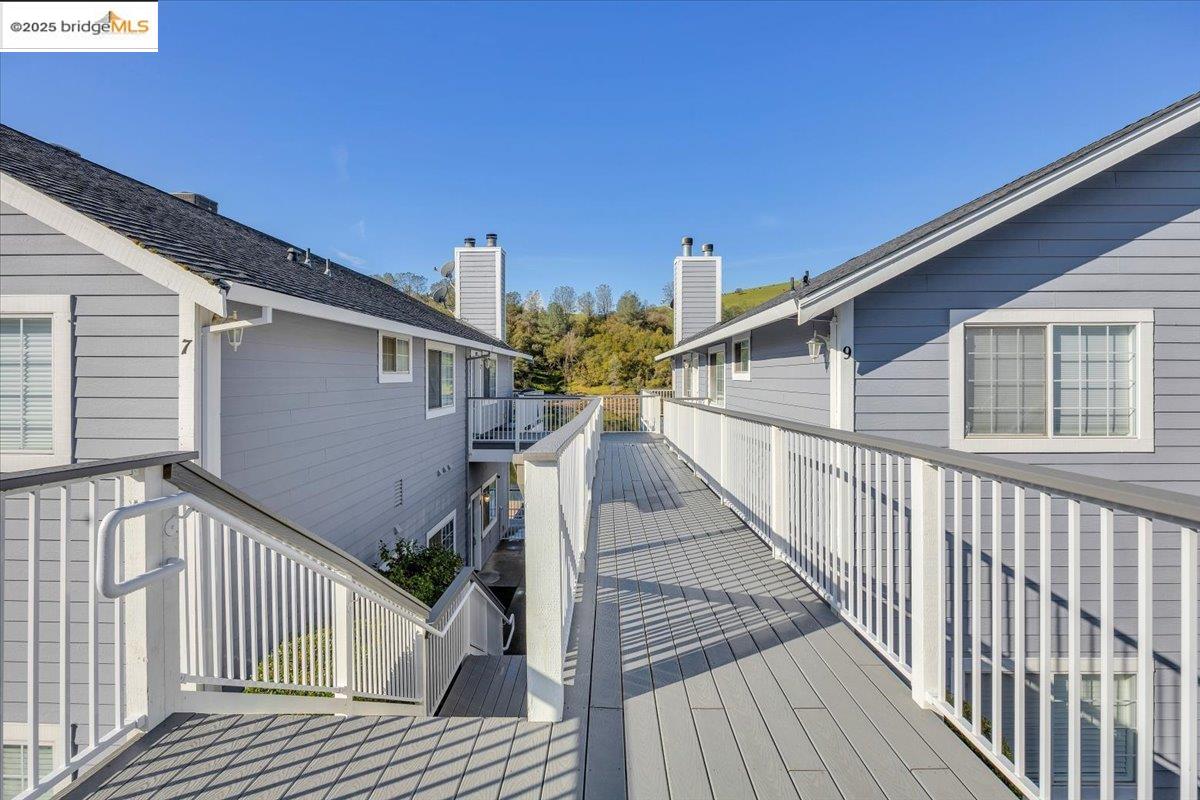 Detail Gallery Image 39 of 60 For 1031 Shoreline Dr. #8,  Copperopolis,  CA 95228 - 3 Beds | 2 Baths