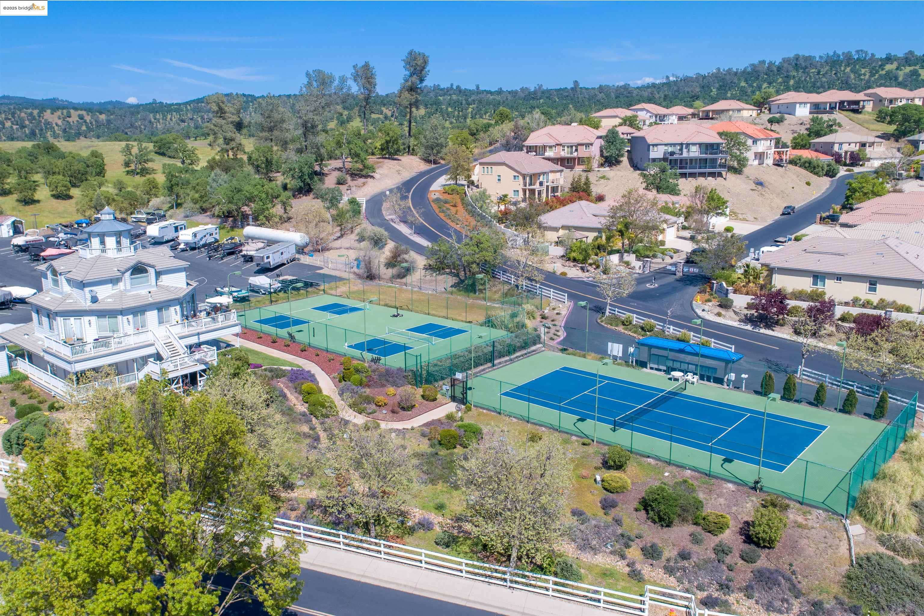 Detail Gallery Image 49 of 60 For 1031 Shoreline Dr. #8,  Copperopolis,  CA 95228 - 3 Beds | 2 Baths
