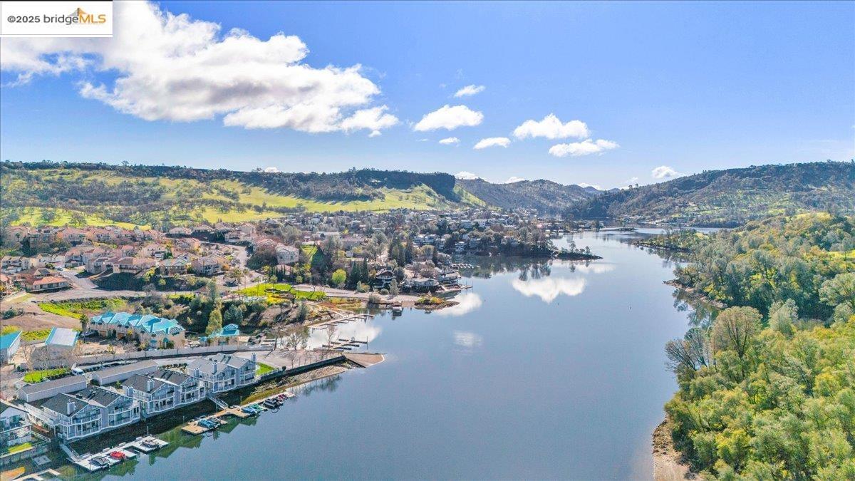 Detail Gallery Image 57 of 60 For 1031 Shoreline Dr. #8,  Copperopolis,  CA 95228 - 3 Beds | 2 Baths