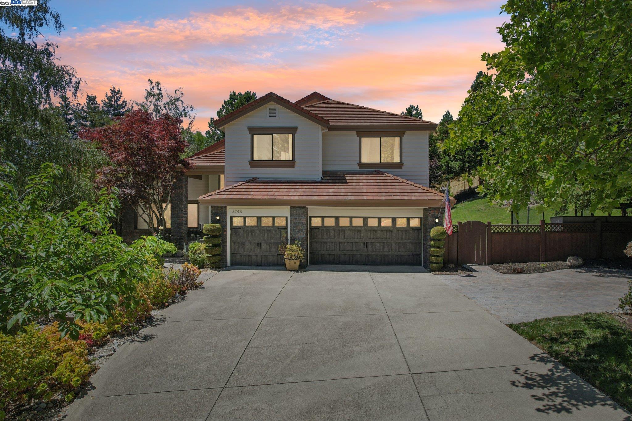 3745 Deer Trail Ct, Danville, California 94506, 4 Bedrooms Bedrooms, 11 Rooms Rooms,3 BathroomsBathrooms,Residential Lease,For Rent,3745 Deer Trail Ct,41102163