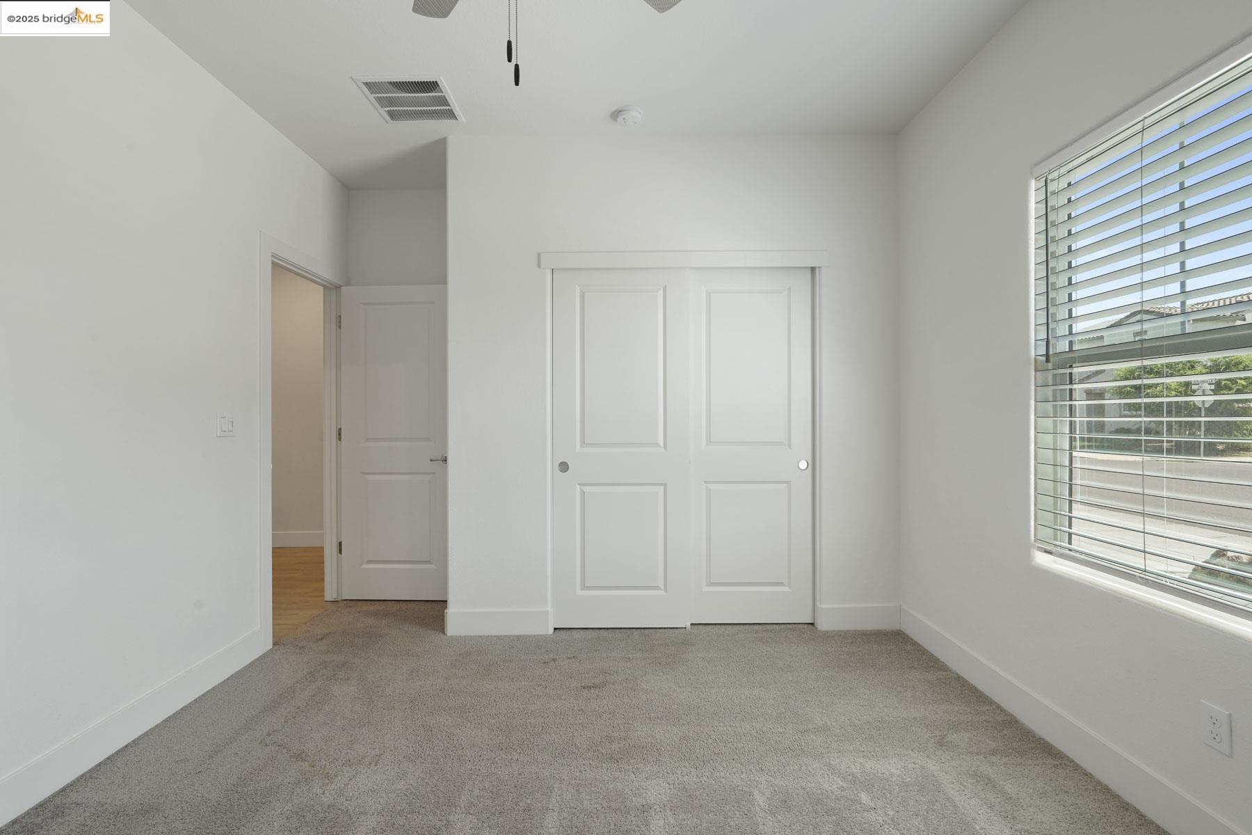 Detail Gallery Image 6 of 23 For 1851 Berlanda Ln, Lodi,  CA 95242 - 3 Beds | 2 Baths