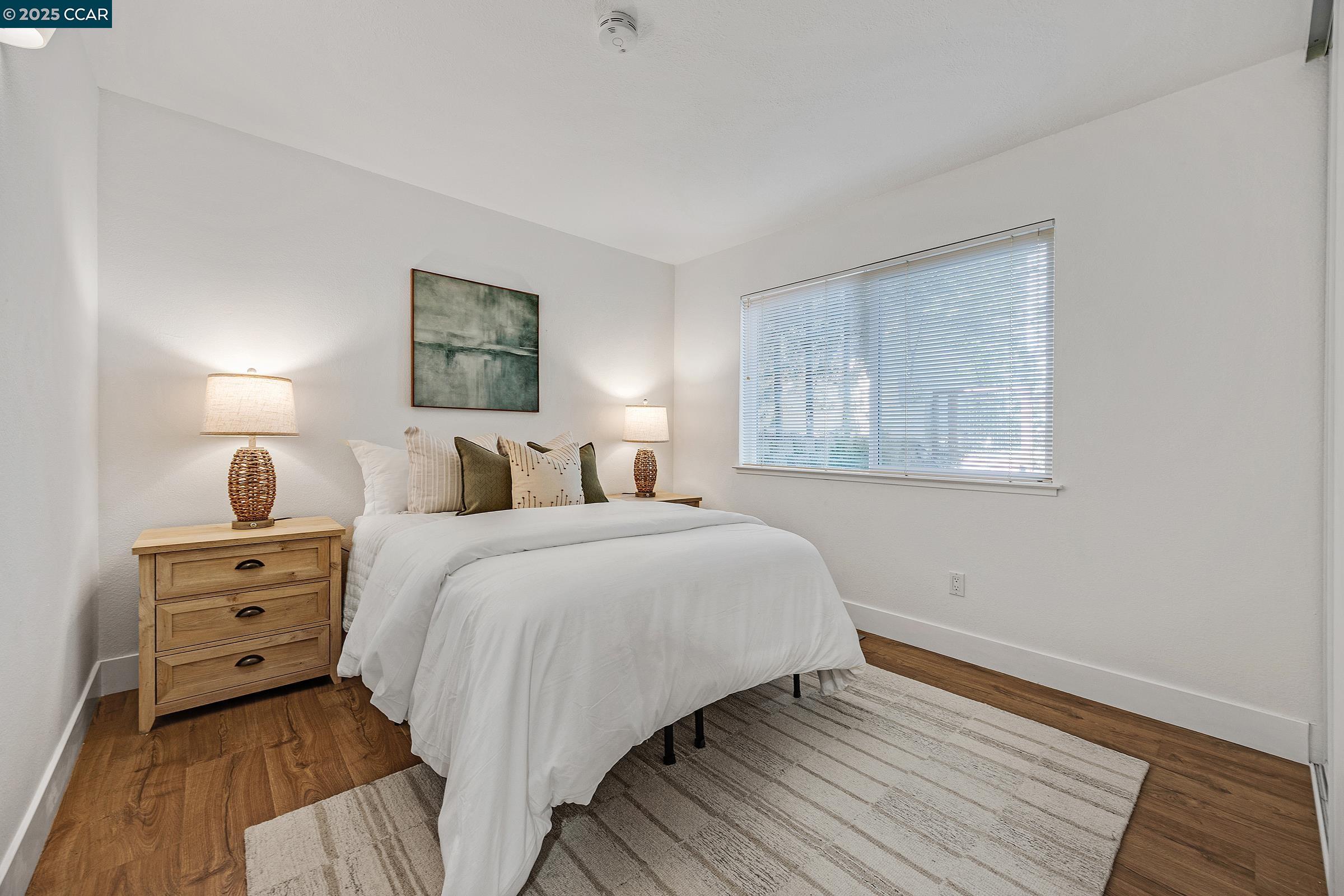 Detail Gallery Image 17 of 38 For 14 Saint Louis Ln, Pleasant Hill,  CA 94523 - 3 Beds | 2/1 Baths