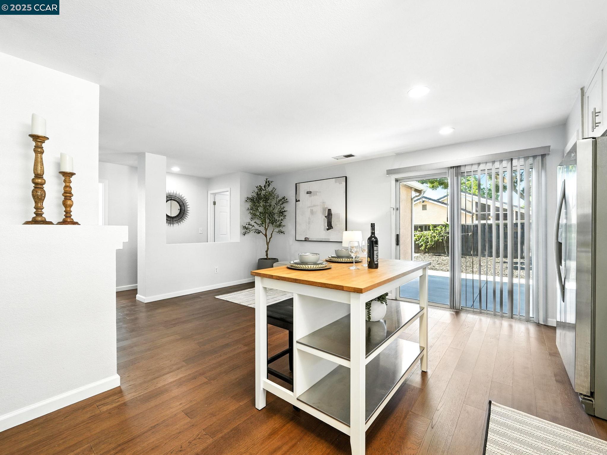 Detail Gallery Image 15 of 37 For 498 Toni Ct, Tracy,  CA 95376 - 3 Beds | 2 Baths