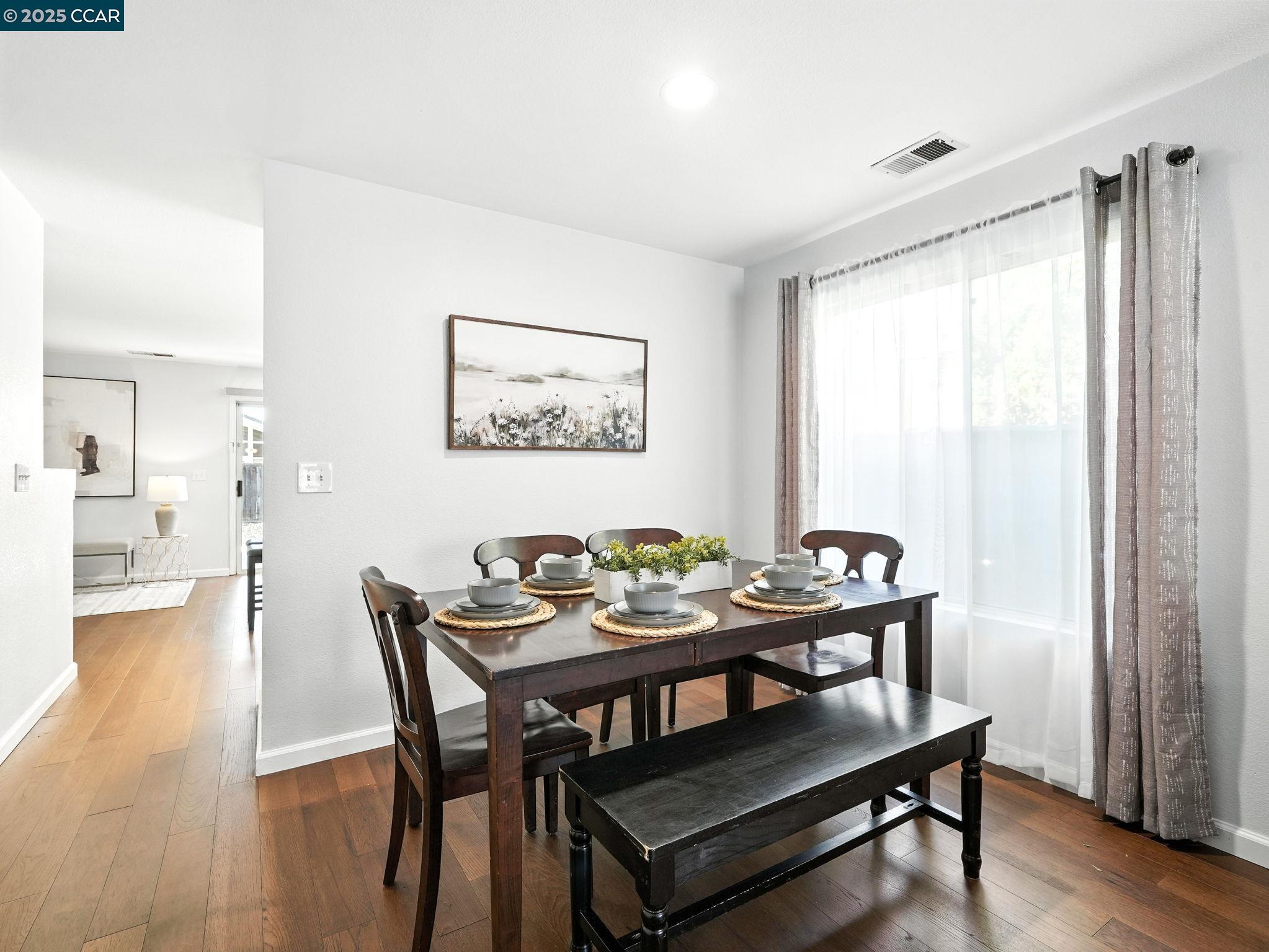 Detail Gallery Image 8 of 37 For 498 Toni Ct, Tracy,  CA 95376 - 3 Beds | 2 Baths