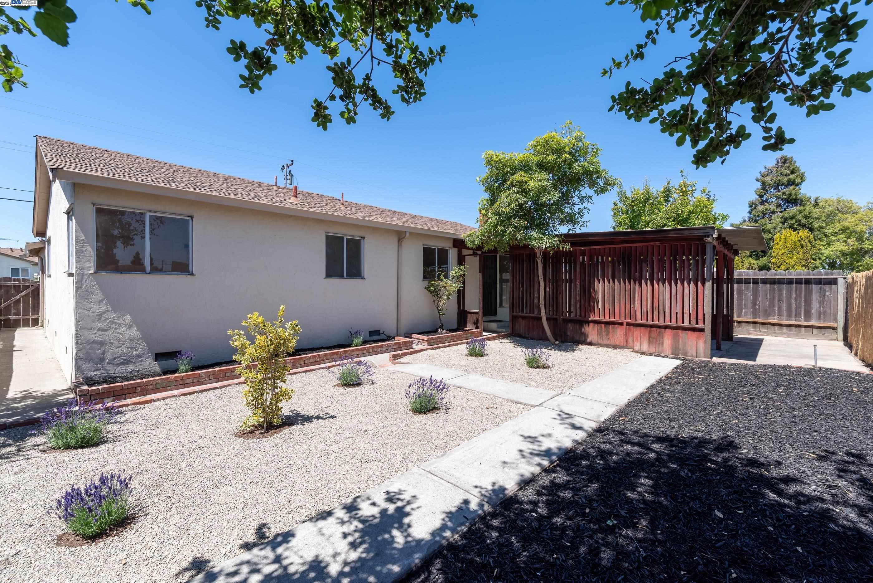 Detail Gallery Image 28 of 35 For 974 Kramer St, San Leandro,  CA 94579 - 3 Beds | 2 Baths