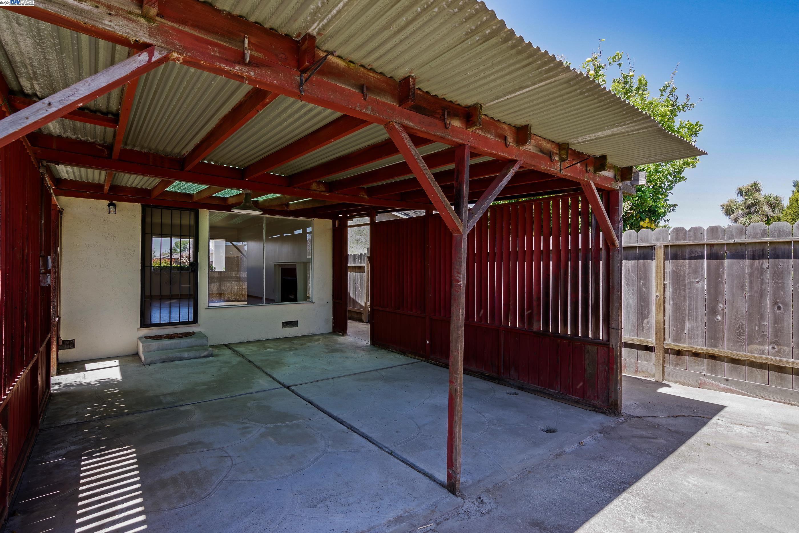 Detail Gallery Image 33 of 35 For 974 Kramer St, San Leandro,  CA 94579 - 3 Beds | 2 Baths