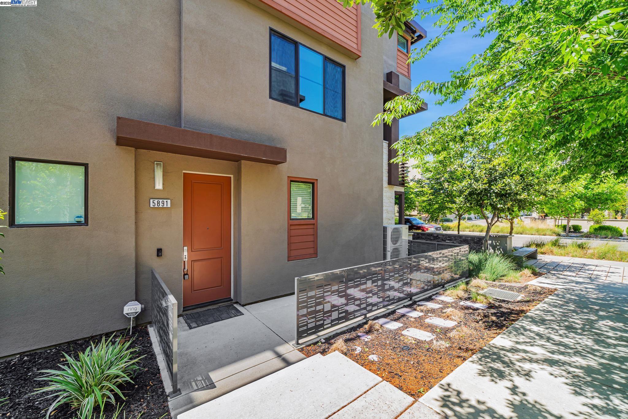 Photo #5: 41102183 Listing 