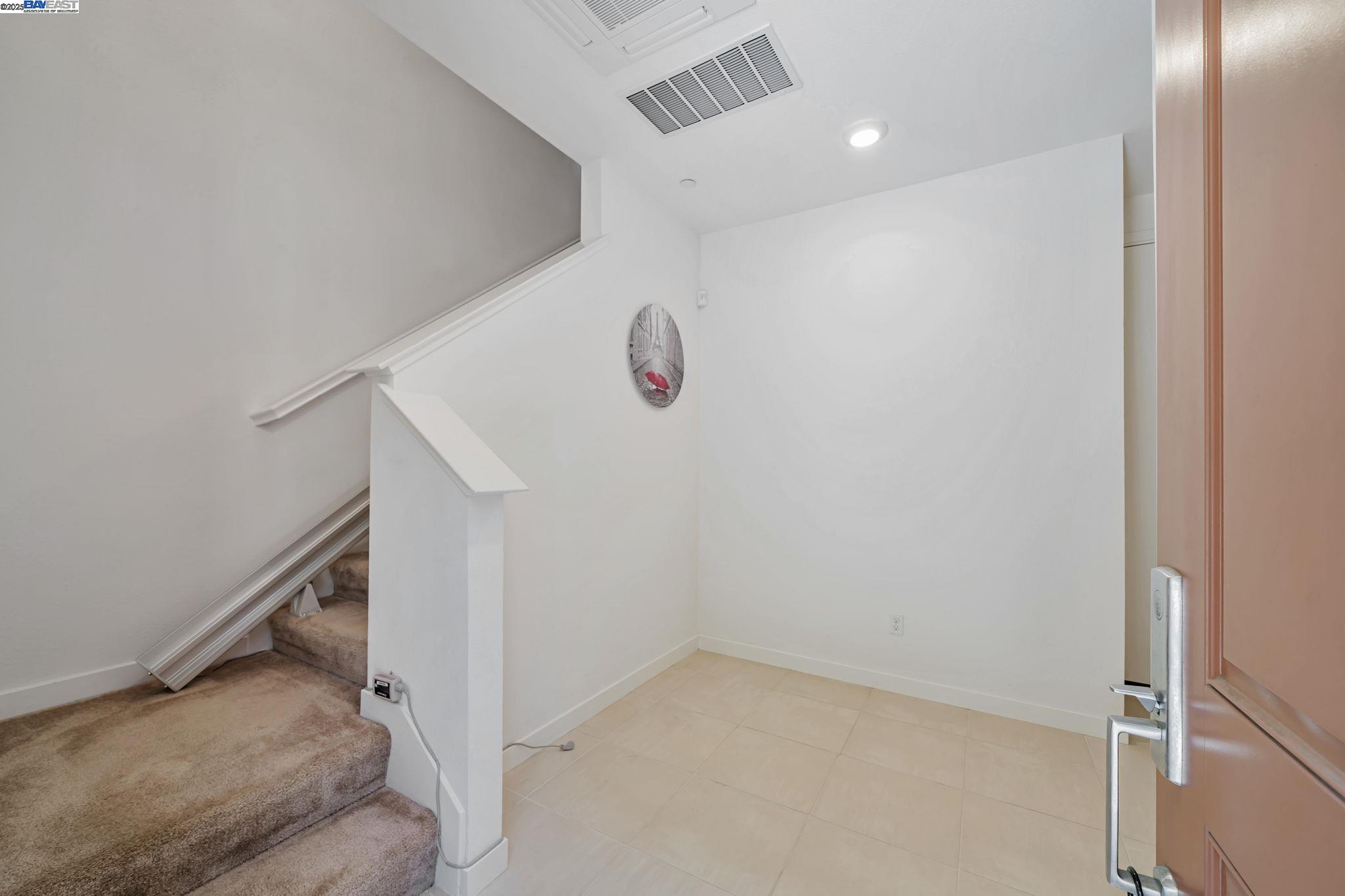 Photo #7: 41102183 Listing: Photo #7