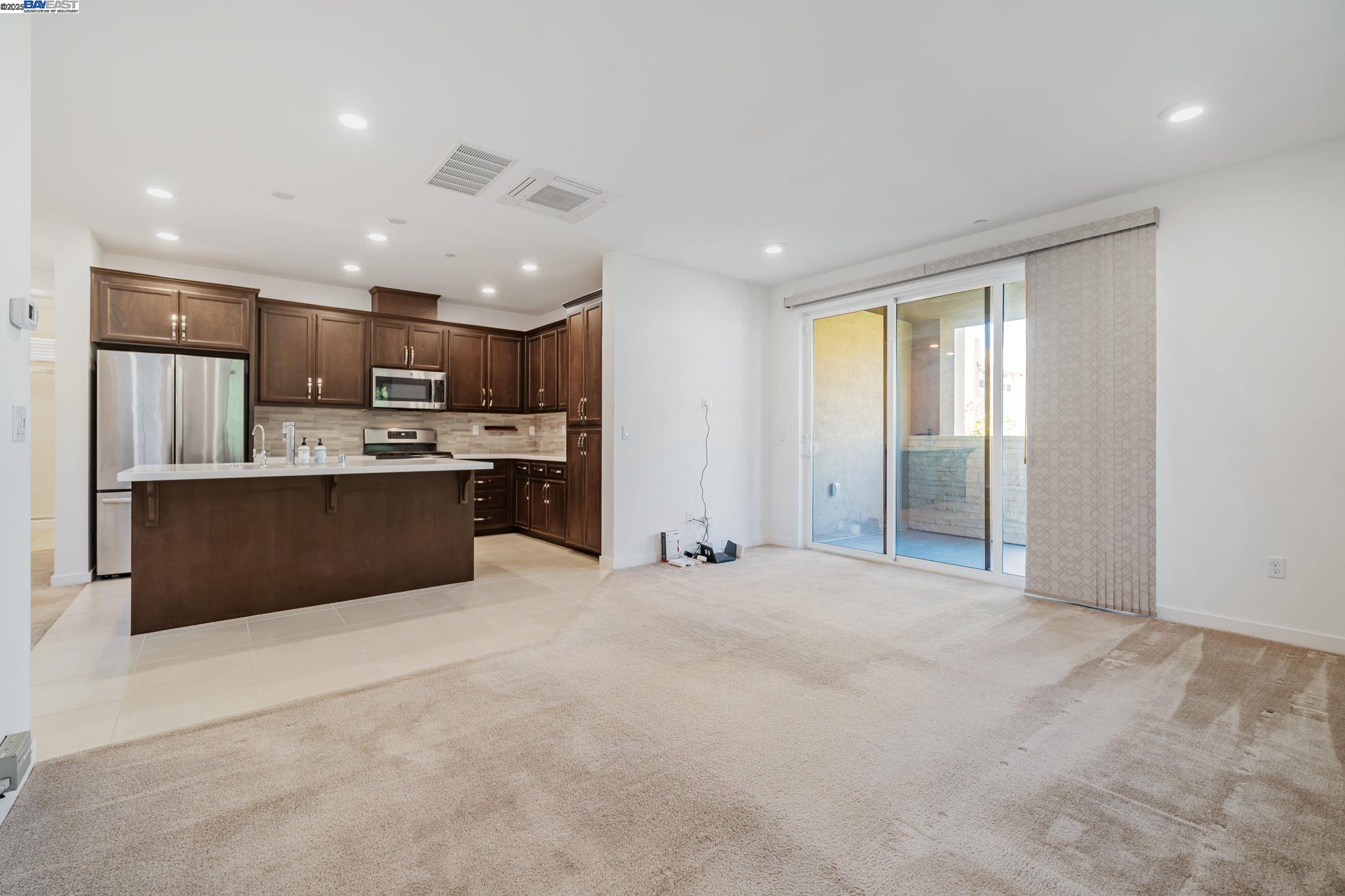 Photo #10: 41102183 Listing: Photo #10