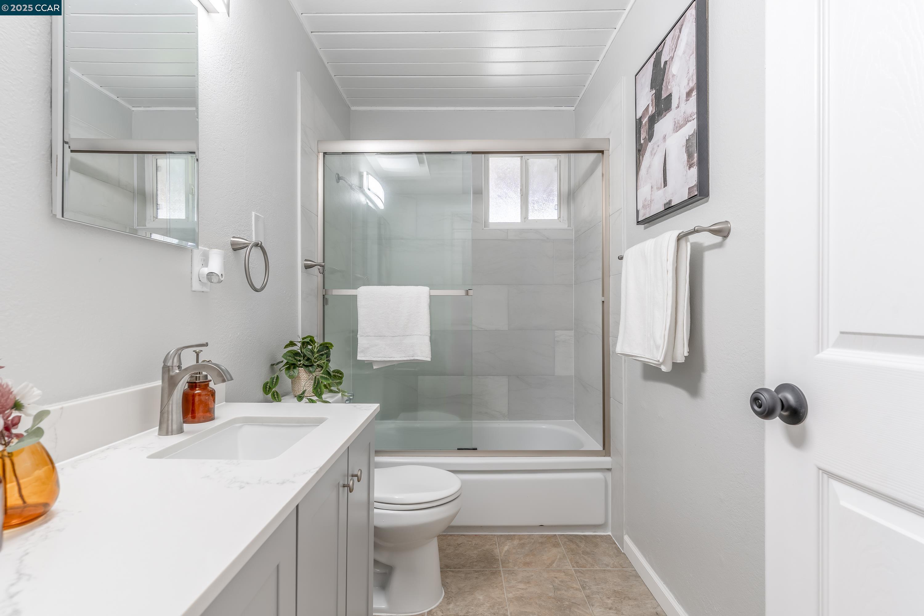 Detail Gallery Image 21 of 47 For 2843 Moyers Rd, Richmond,  CA 94806 - 3 Beds | 1 Baths