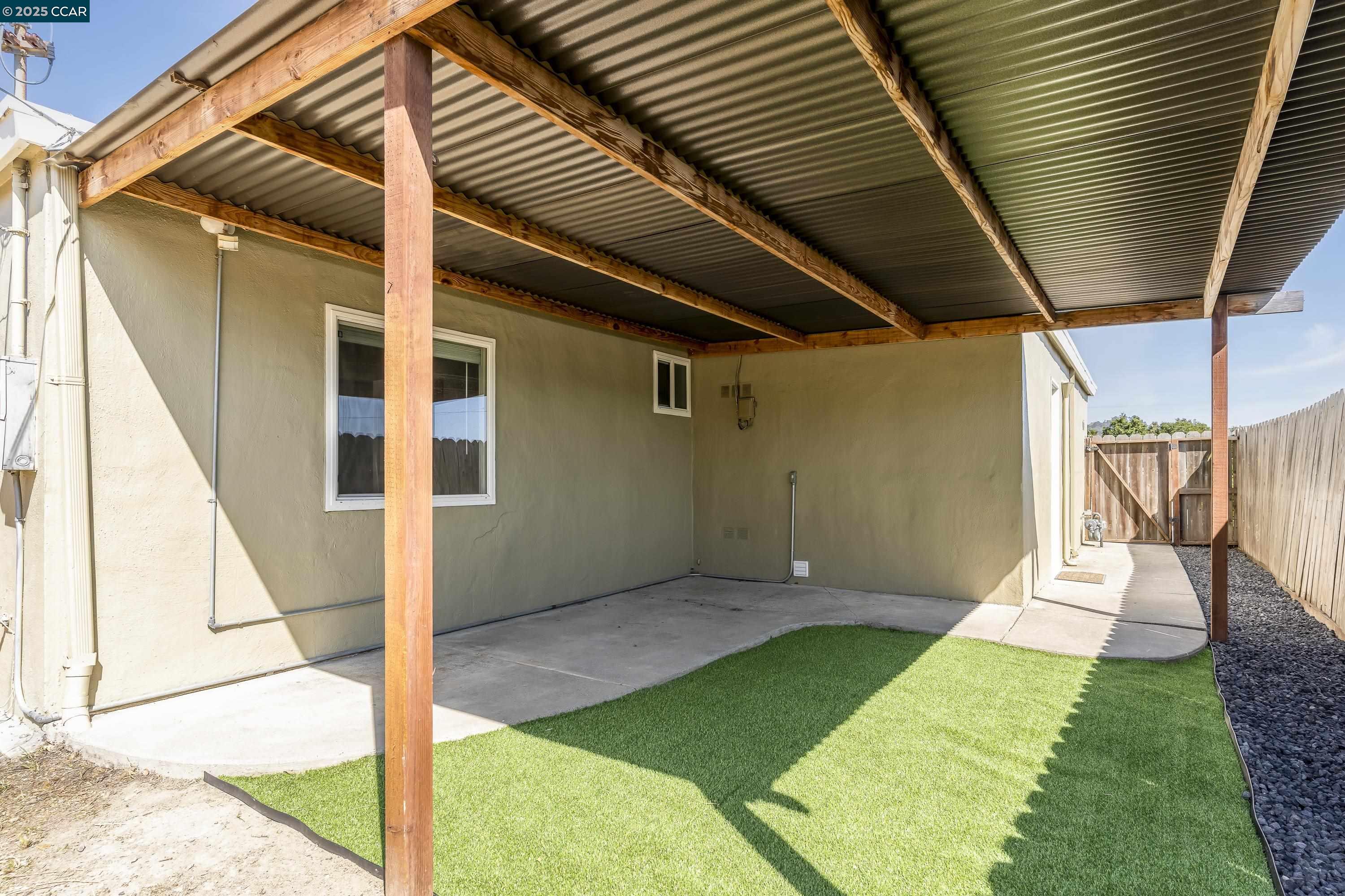 Detail Gallery Image 33 of 47 For 2843 Moyers Rd, Richmond,  CA 94806 - 3 Beds | 1 Baths