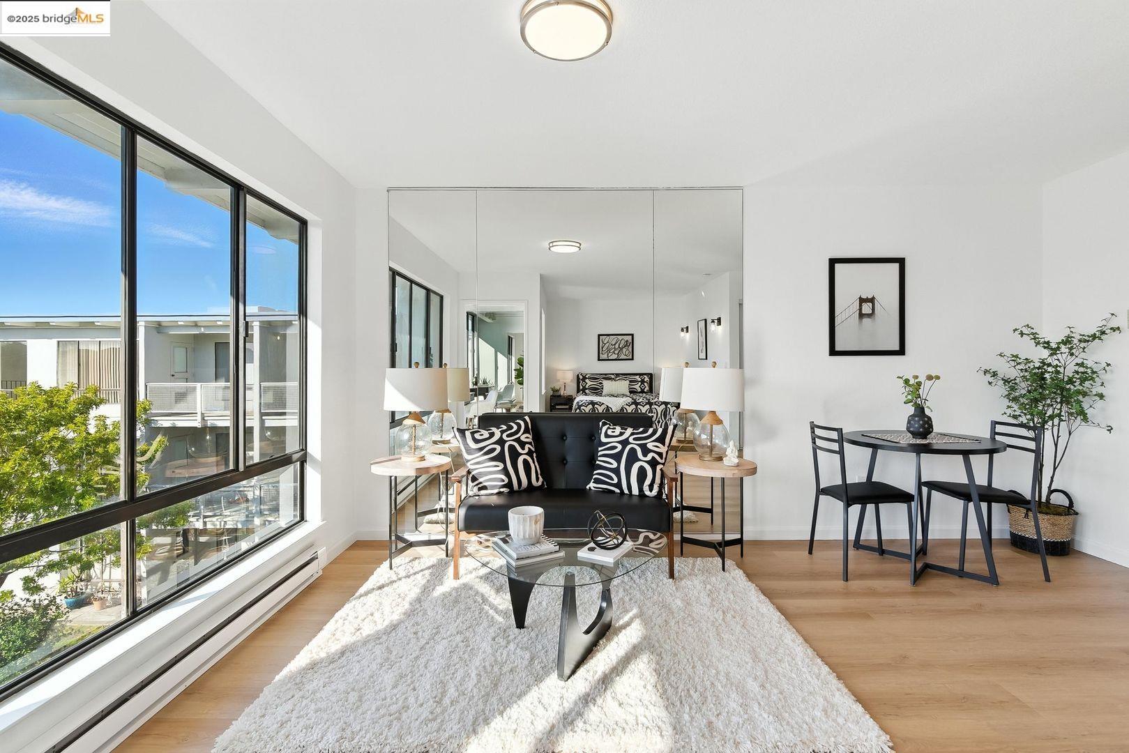 Photo #5: 41102190 Listing 