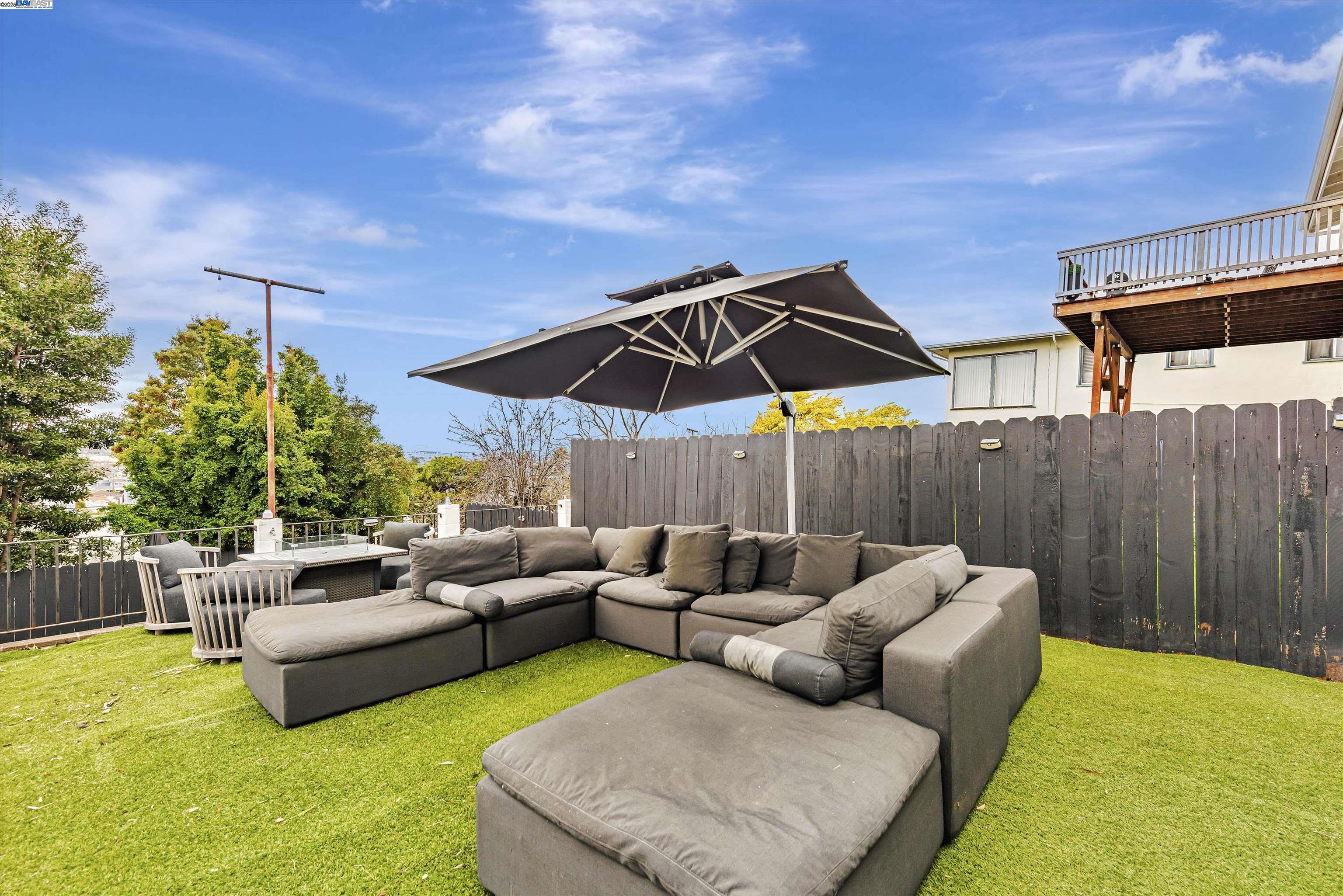 Detail Gallery Image 31 of 35 For 9883 Lawlor St, Oakland,  CA 94605 - 4 Beds | 2 Baths