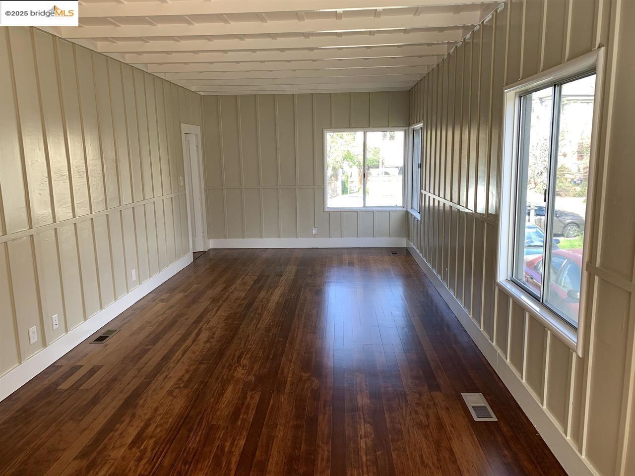1730 Francisco ST, Berkeley, California 94703, 5 Bedrooms Bedrooms, 11 Rooms Rooms,3 BathroomsBathrooms,Residential Lease,For Rent,1730 Francisco ST,41102200