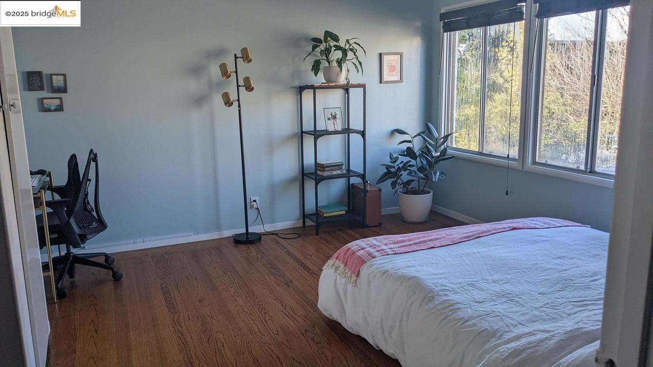 1730 Francisco ST, Berkeley, California 94703, 5 Bedrooms Bedrooms, 11 Rooms Rooms,3 BathroomsBathrooms,Residential Lease,For Rent,1730 Francisco ST,41102200