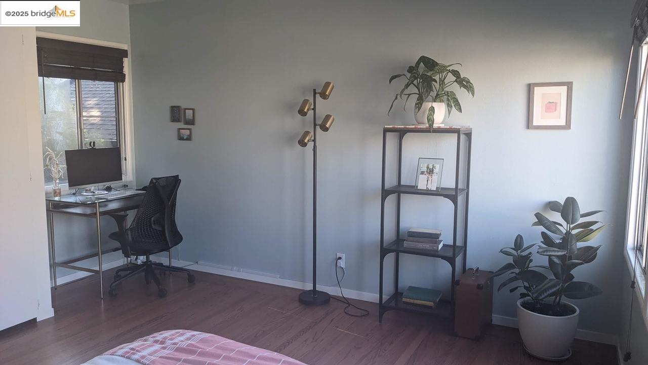 1730 Francisco ST, Berkeley, California 94703, 5 Bedrooms Bedrooms, 11 Rooms Rooms,3 BathroomsBathrooms,Residential Lease,For Rent,1730 Francisco ST,41102200