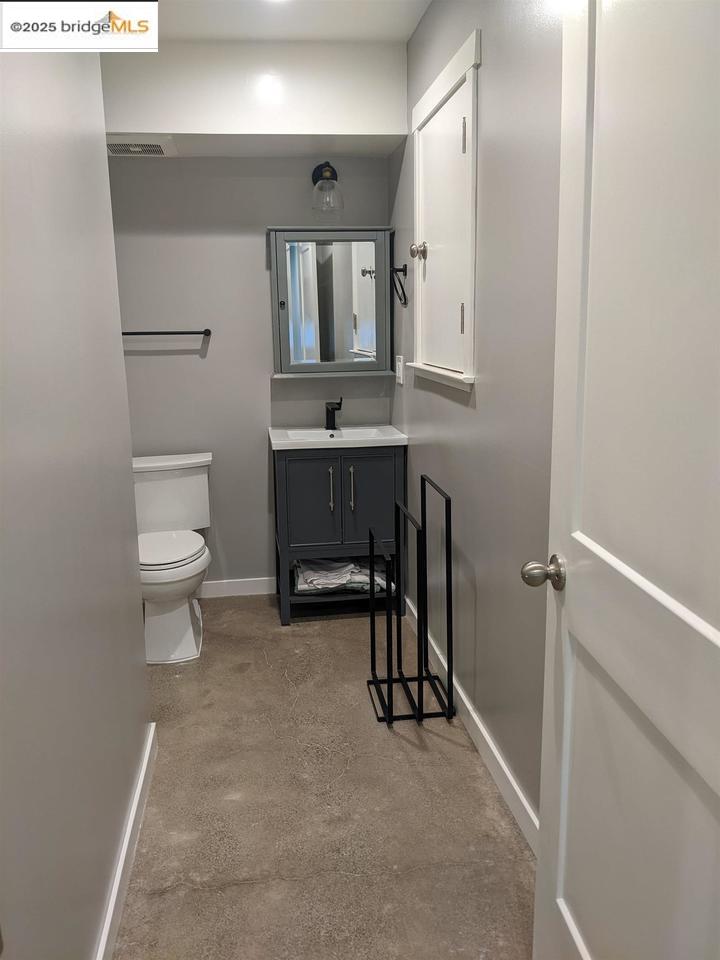 1730 Francisco ST, Berkeley, California 94703, 5 Bedrooms Bedrooms, 11 Rooms Rooms,3 BathroomsBathrooms,Residential Lease,For Rent,1730 Francisco ST,41102200