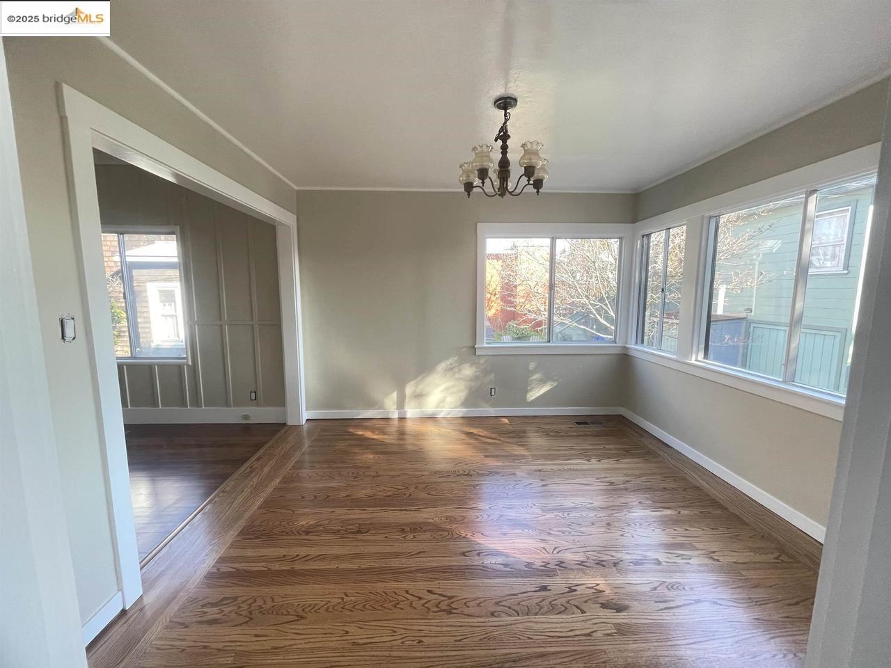 1730 Francisco ST, Berkeley, California 94703, 5 Bedrooms Bedrooms, 11 Rooms Rooms,3 BathroomsBathrooms,Residential Lease,For Rent,1730 Francisco ST,41102200