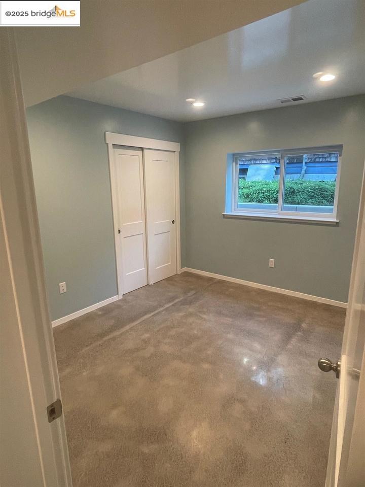 1730 Francisco ST, Berkeley, California 94703, 5 Bedrooms Bedrooms, 11 Rooms Rooms,3 BathroomsBathrooms,Residential Lease,For Rent,1730 Francisco ST,41102200
