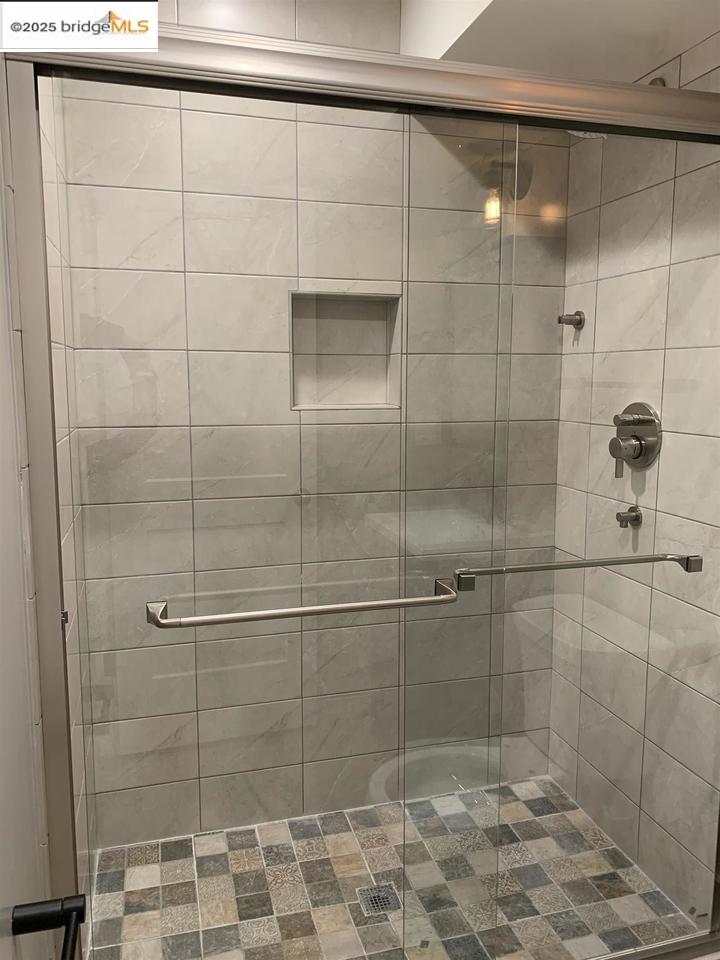 1730 Francisco ST, Berkeley, California 94703, 5 Bedrooms Bedrooms, 11 Rooms Rooms,3 BathroomsBathrooms,Residential Lease,For Rent,1730 Francisco ST,41102200
