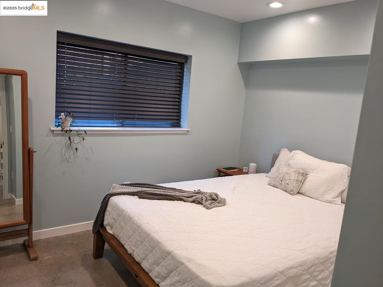 1730 Francisco ST, Berkeley, California 94703, 5 Bedrooms Bedrooms, 11 Rooms Rooms,3 BathroomsBathrooms,Residential Lease,For Rent,1730 Francisco ST,41102200