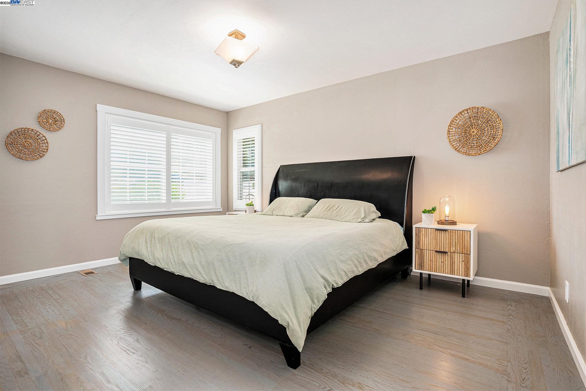 18890 Santa Maria Ave, Castro Valley, California 94546, 3 Bedrooms Bedrooms, 6 Rooms Rooms,2 BathroomsBathrooms,Residential Lease,For Rent,18890 Santa Maria Ave,41102203