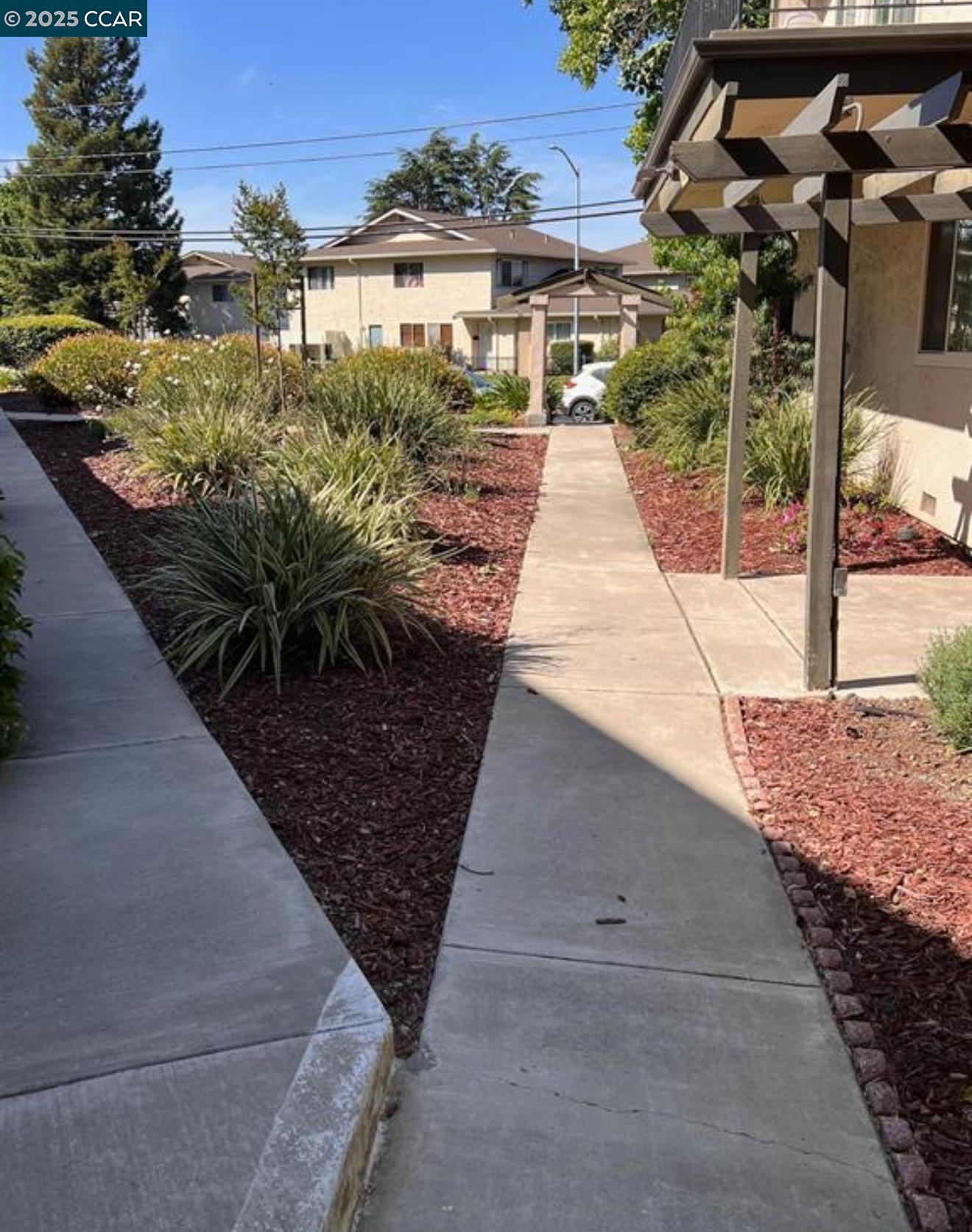 1093 Mohr Ln # C, Concord, California 94518, 3 Bedrooms Bedrooms, 5 Rooms Rooms,2 BathroomsBathrooms,Residential Lease,For Rent,1093 Mohr Ln # C,41102205