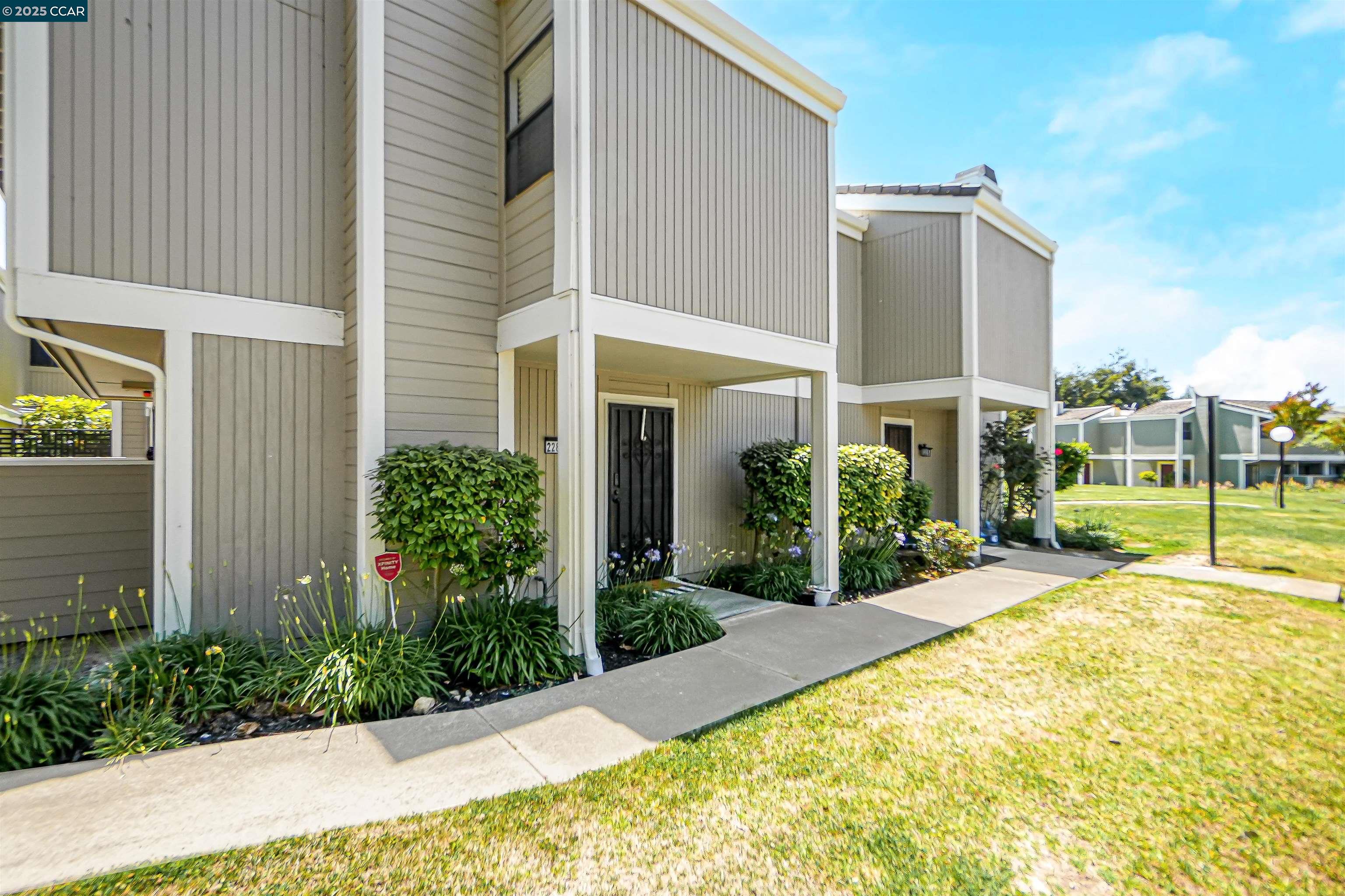 Photo #3: 41102207 Listing 
